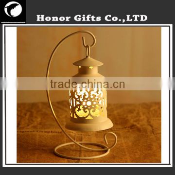 2015 New Products Lovely Decorative Vintage Iron Candle Holder