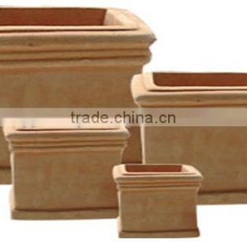 Square Clay terracotta pots with the beautiful style for your dreaming garden