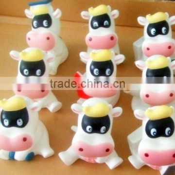 cow shaped custom mini plastic figures toys,wholesale plastic chinese mini figures,plastic custom mini action figure