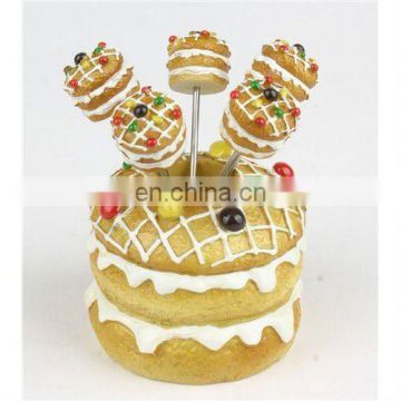 Wedding Gift Cake Design Fruit Fork
