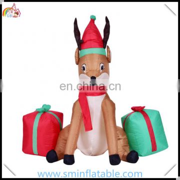 Promotion Christmas reindeer inflatable product, inflatable reindeer with gift box for christmas decoration from china supplier