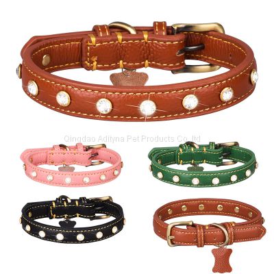 Manufacturing leather dog collar with shiny rhinestones