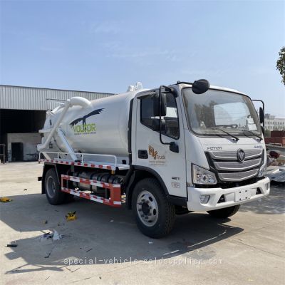 The capacity of the 6-wheeled Foton Sewage suction truck is 8000L