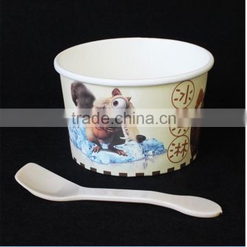 wooden spoon,paper ice cream cups,ice cream tubs