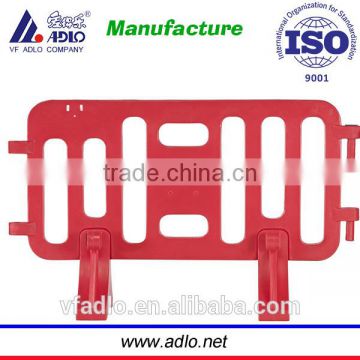 Hot cheap red LLDPE China factory traffic pedestrian removable barrier
