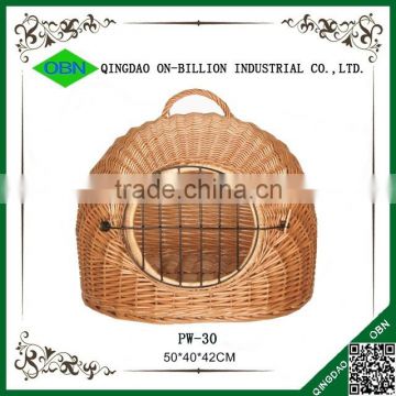 Custom portable rattan pet basket with handle