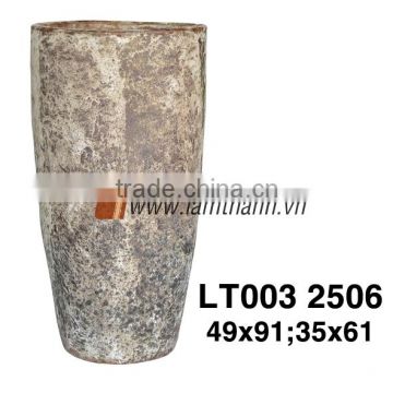 Vietnam High Modern Ceramic Ancient Rust Planter For Manufacturer