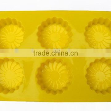 YangJiang factory manufacture Hot sale funny non-stick silicone microwave safe cake baking pan