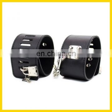 black pu leather wrist and ankle restraint, sex toy sex pussy