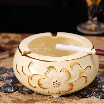 2018 ceramic golden unique design luxury round shape ashtray for smooking used