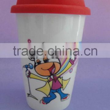 Hot Promotion Gift Ceramic Wall Mug with Silicone Lid