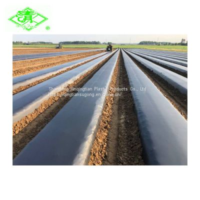 Black plastic ground cover/ weed control mulch layer