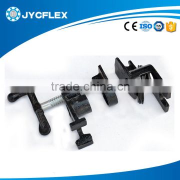 Stand style woodworking pipe clamp