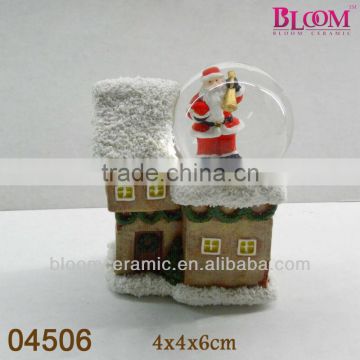 Christmas resin water globes wholesale