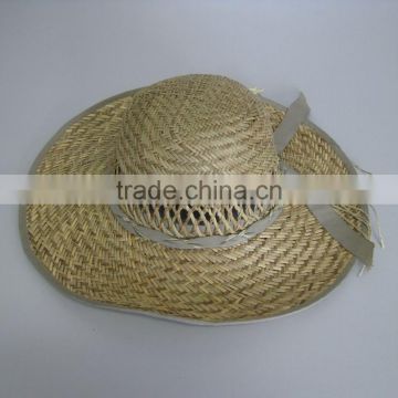 Hollow straw hat