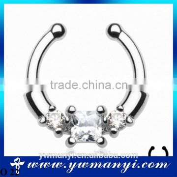 Metal Alloy Septum Clicker CZ Daith Nose Ring Body Piercing Hanger Clip On Fashion Jewelry O 22