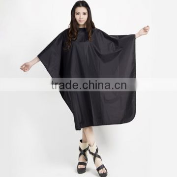 2015 Waterproof disposable hairdresser cape                        
                                                Quality Choice