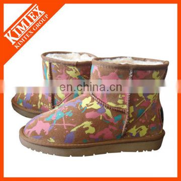 colorfull print ankle snow boots
