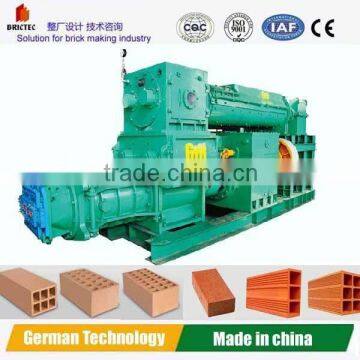 Automatic clay brick extruding machine for clay bricks