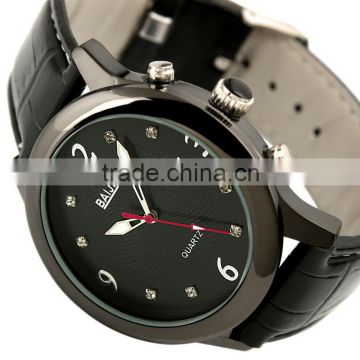 Gents Generous Black Dial Leather Strap Quartz Wrist Watch WM296