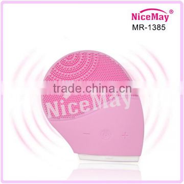 2015 newest beauty care deep cleaning electric facial brush