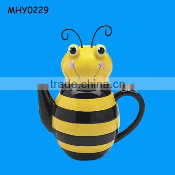 Honey bee shaped kitchen decorative Porcelain Teapot