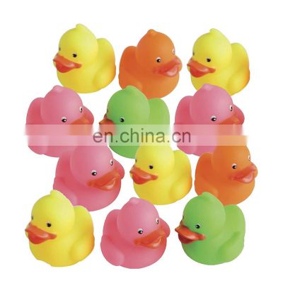 plastic babies toys floating rubber mini ducks/baby bath toys/plastic duck