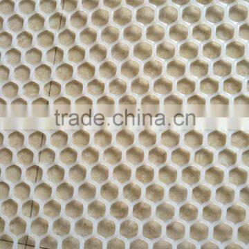 2016 best selling PE netting floor for chicken poultry farm house