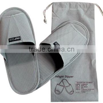 Deluxe quality and anti-slip grey nonwoven inflight slippers