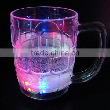 China Manufactuer LED glow lighting up tumbler cup