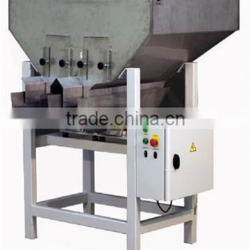 Focus company multi outlet Vibratory Feeder for potato chips