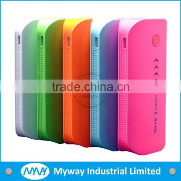 specialized design colorful portable phone charger mobile power charger with LED flash