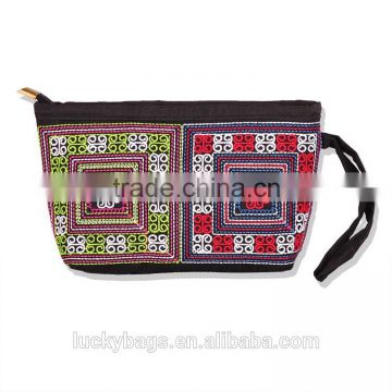 2015 new bag cotton canvas bag the miao embroidery handbag