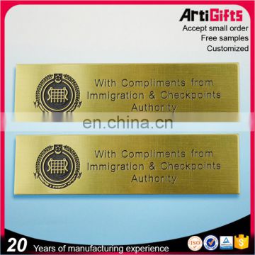Zhongshan badge supplier unique brass name badges