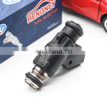Car parts good price 28239887 For Nissan pickup Fuel injector
