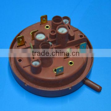 Water level pressure switch for sewage pump use