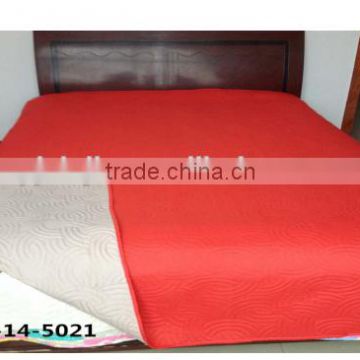Orange polyester Quilt ultrasonic quilt bulk buy from china