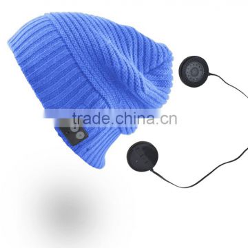 Creative wirless bluetooth beanie hat with headphones