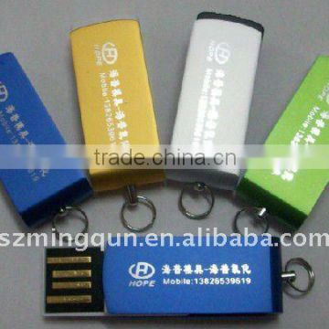 Mini Twister USB drive;