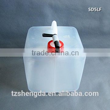 5L collapsible water container with tap