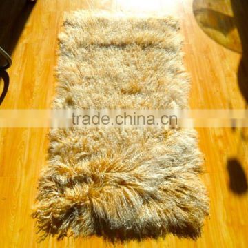 First Grade Two Color Matching Long Hair Tibetan Lamb Fur Cushion with Cheap Factory Direct Sale Price