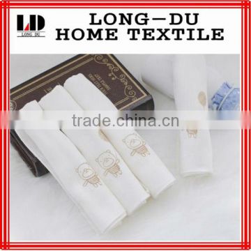 hot sale bear pattern cute white cotton gauze handkerchief