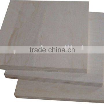 1220mm x 2440mm poplar commercial plywood