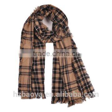 Cheap yarn dyed plaid joint scarf with tassel