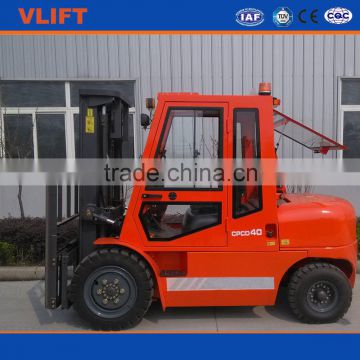 4 Ton Hydraulic Diesel Forklift Turck With Cabin And Heater And Fan