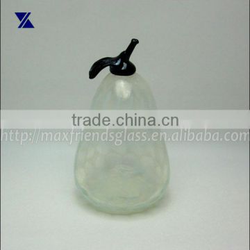 hand made white and clear pear shape design glass room fragrance diffuser bottle