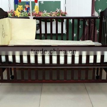 XN-LINK-B18 Wooden foldable baby cot
