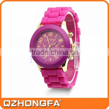 2015 Fashionable Rubber Band High Quality Quartz Watch Price