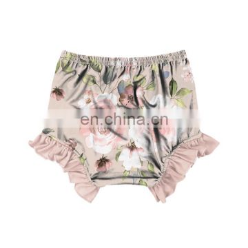 The blooming flowers pattern printing comfortable and  loose girls short pants kids shorts  pants colorful and beautiful
