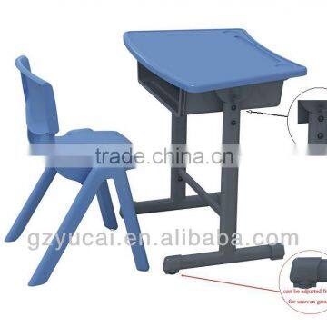 Single adjustable school desk and chair